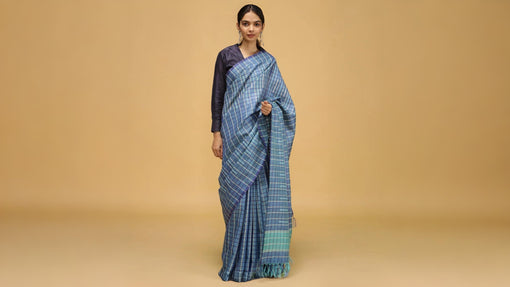 How to choose blouse design for saree