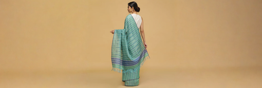 difference between ethnic wear and traditional wear