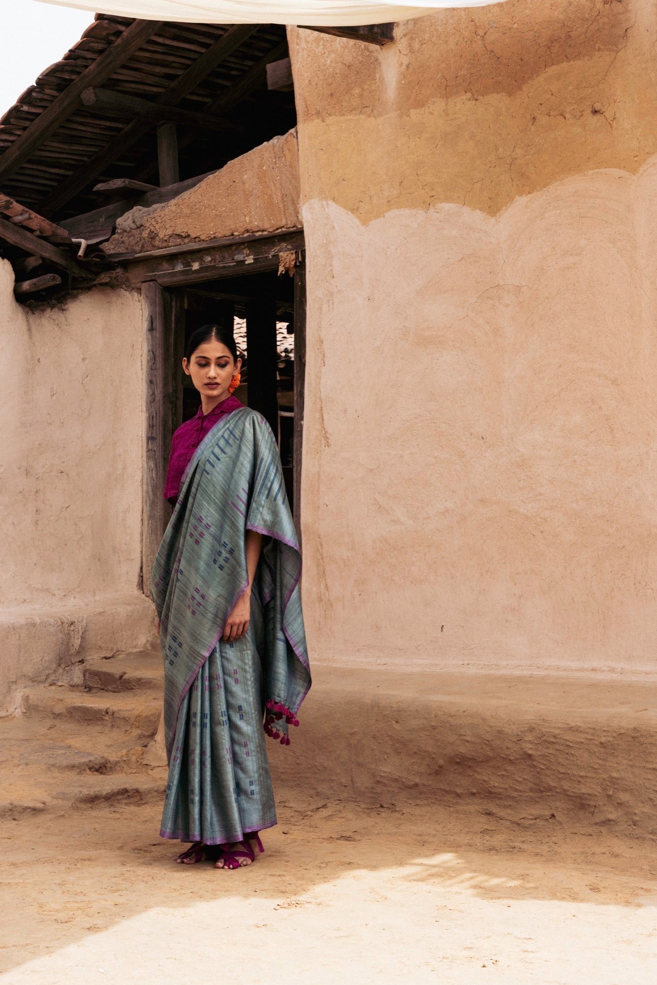Handwoven Kale Green Kosa Saree with Geometric Motifs