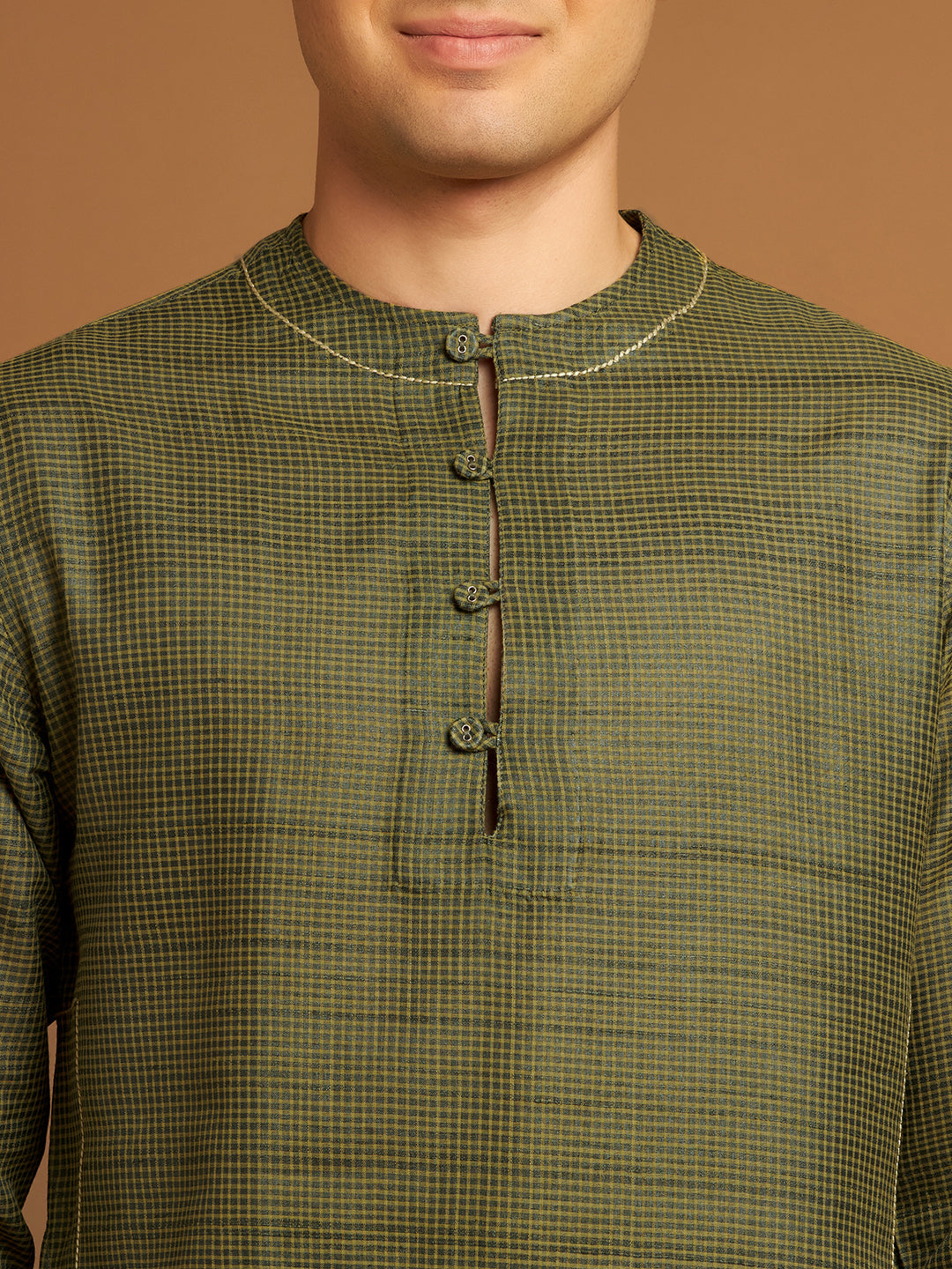 Green Kosa Relaxed Fit Kurta with Tribal Yoke Embroidery