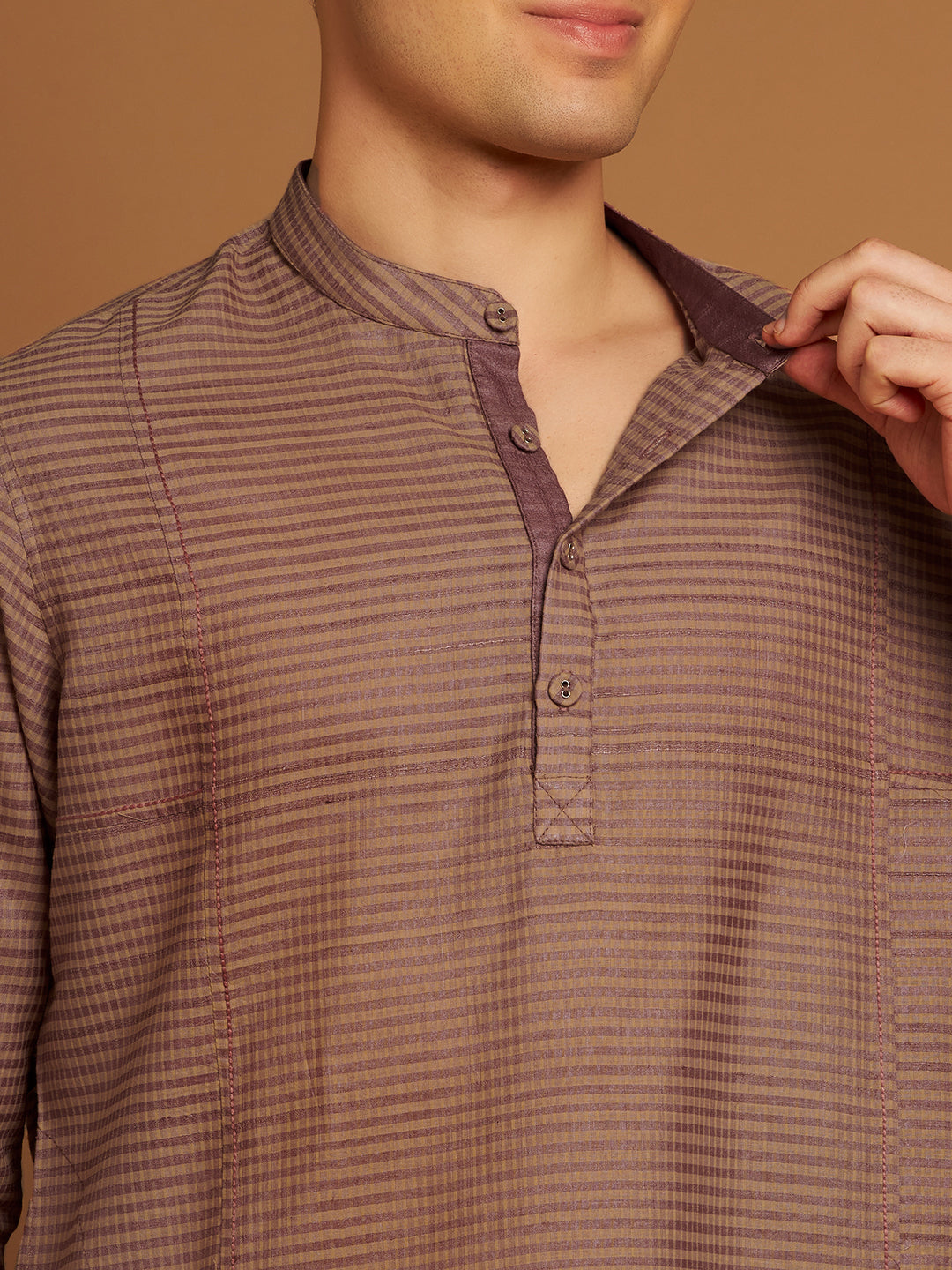 Pink Kurta with Traditional Hindustani Design