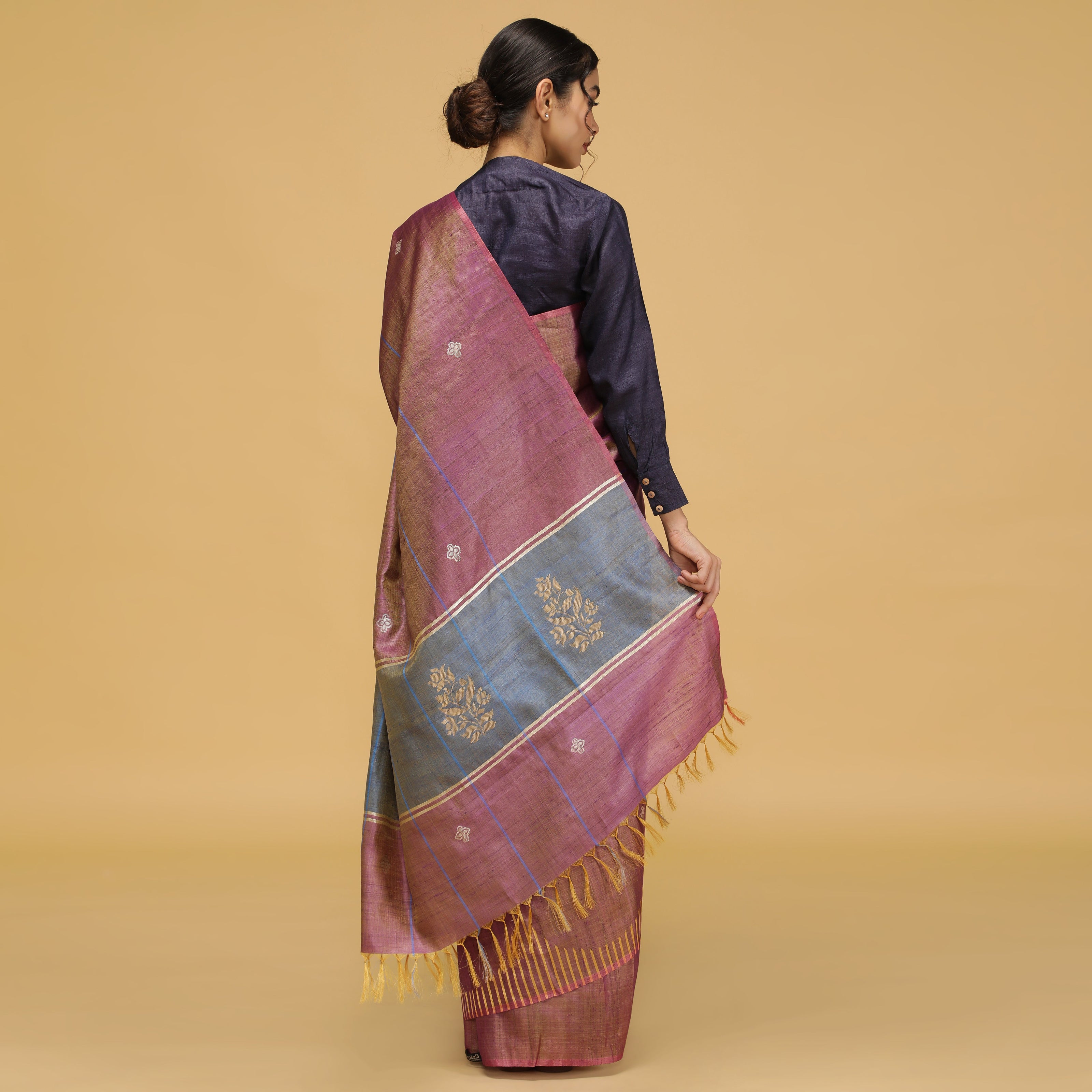 Desa Saree
