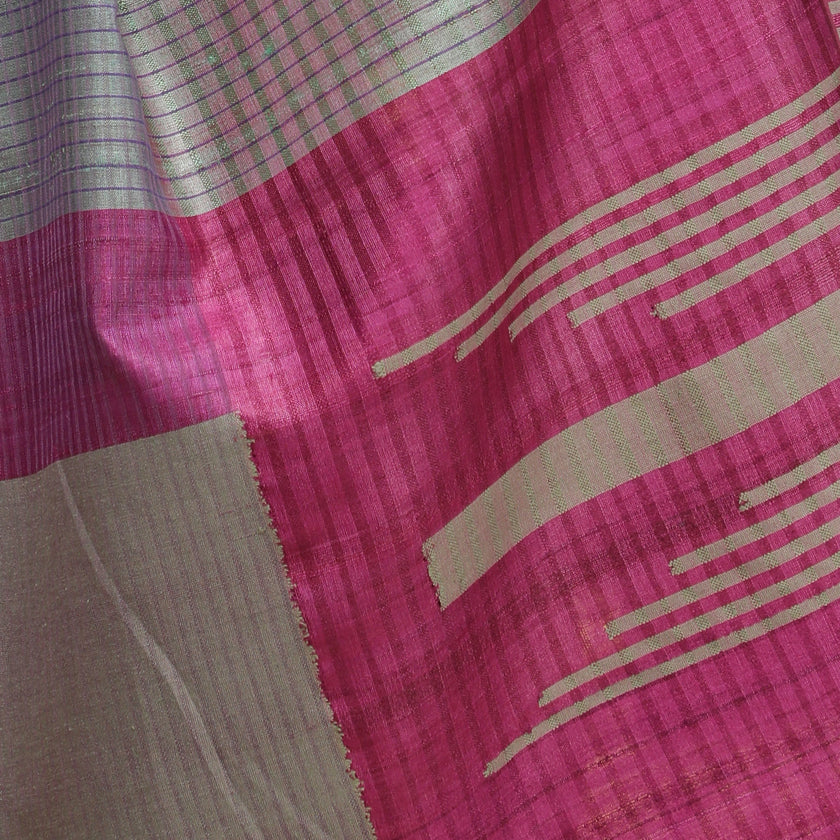 Mrinalini Saree