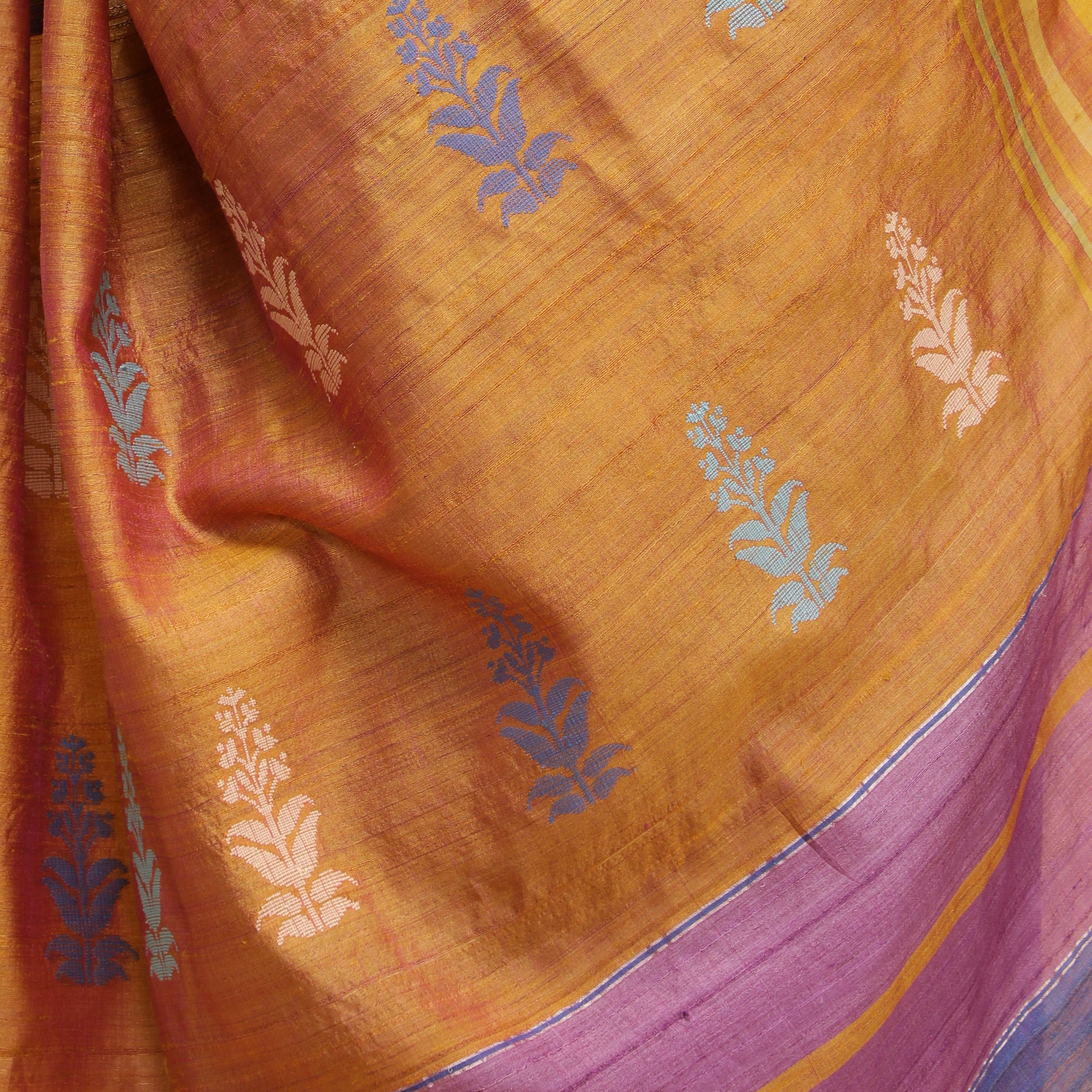 Jhankara Saree
