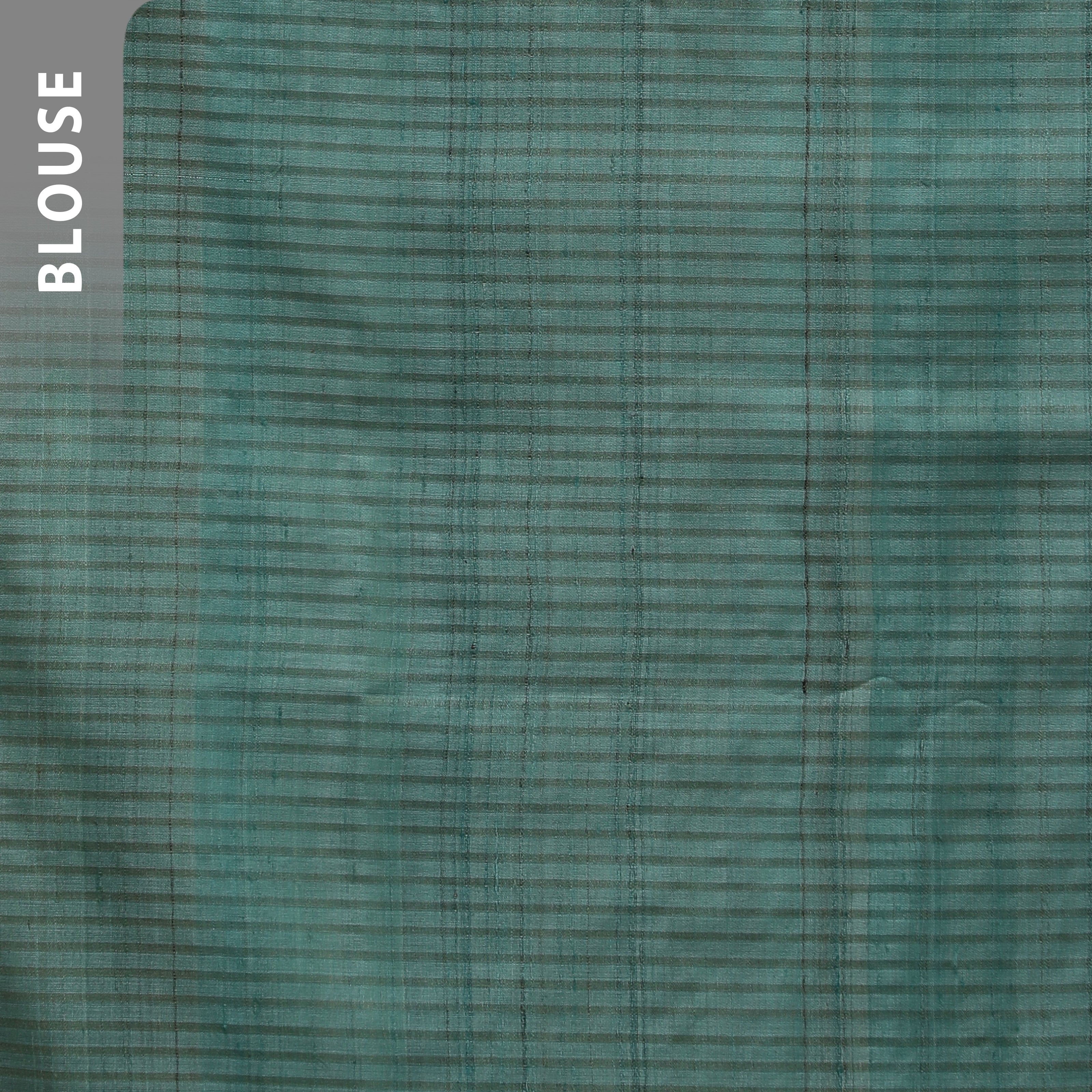 Nivi Saree