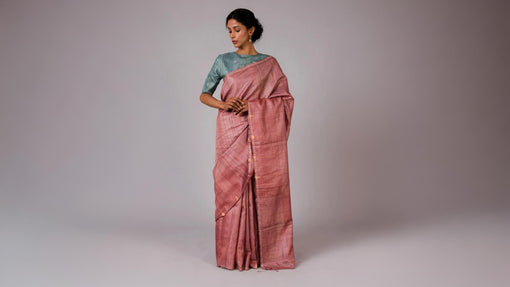 Janhvi Kapoor Saree Look: A Style Breakdown