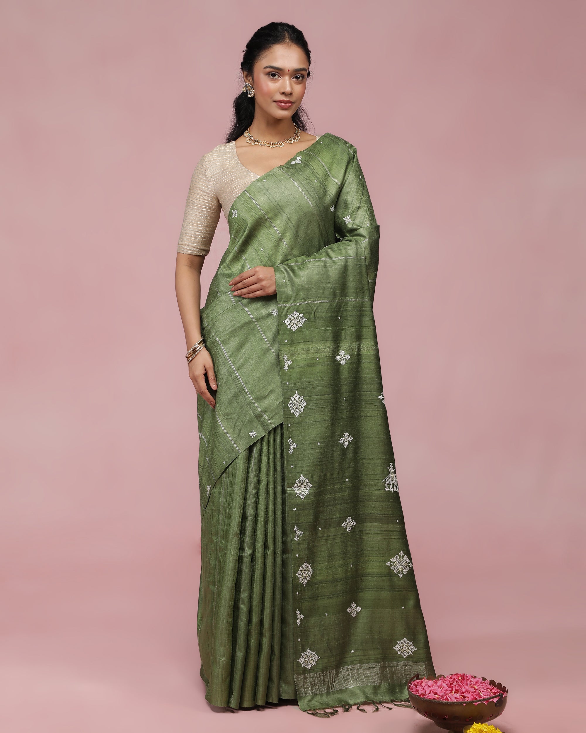 Ambaari Saree