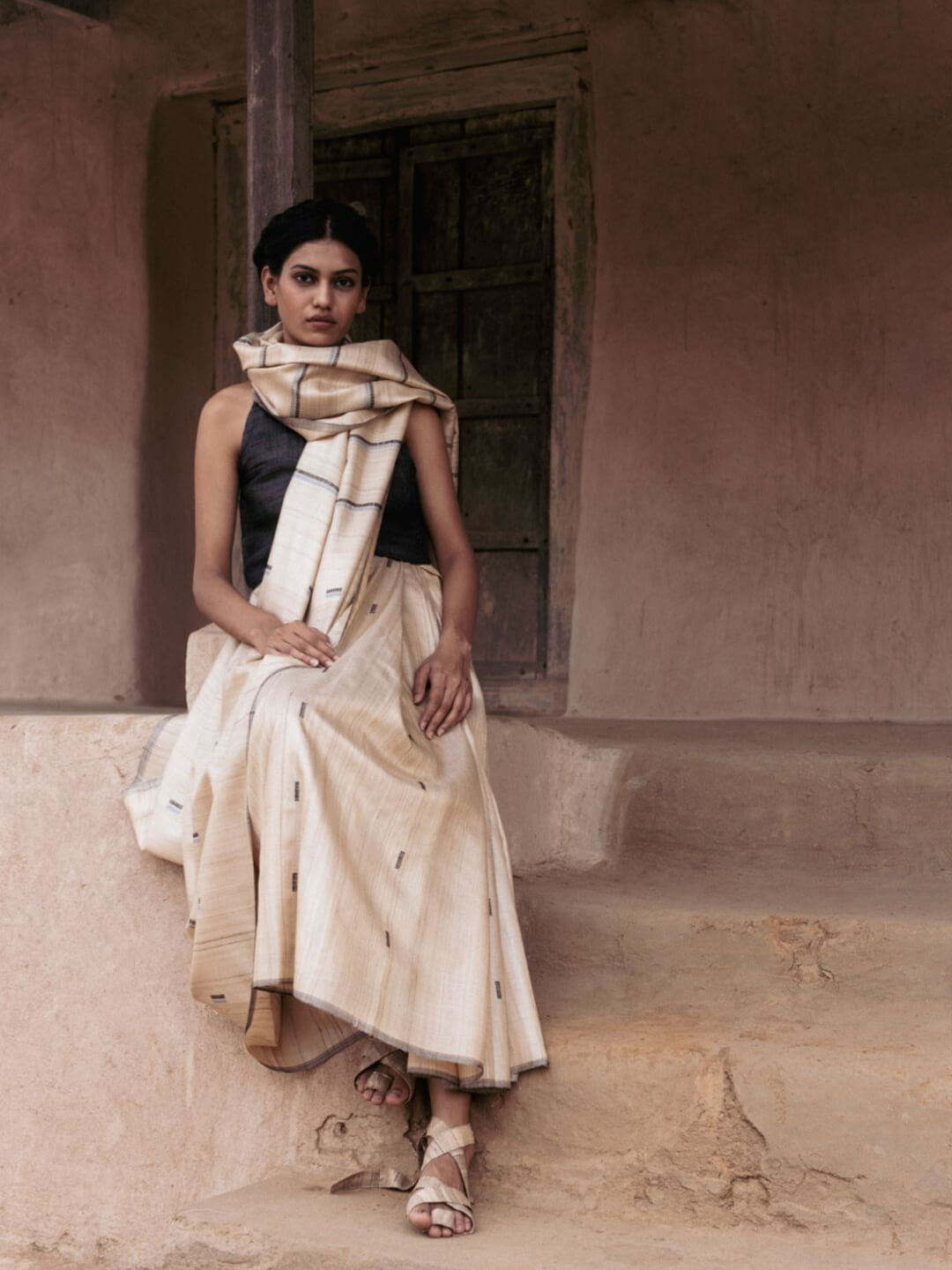 Handwoven natural Undyed Kosa Saree with Grey and Black Weft Pattern