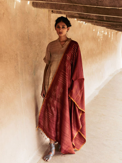 Handwoven Maroon Kosa Dupatta with Weft Motifs