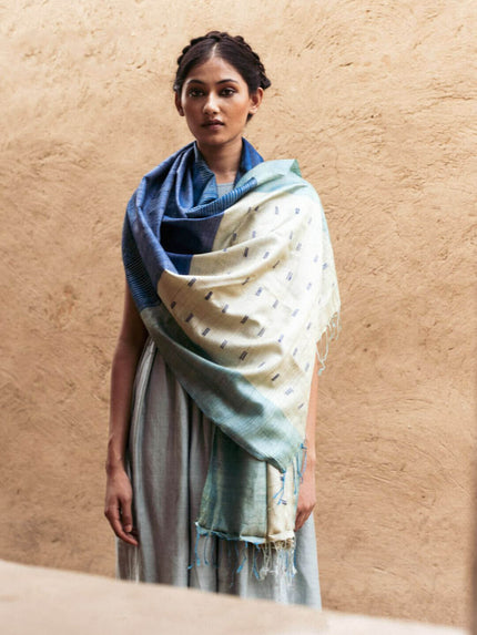 Handwoven Colour Blocked Blue Kosa Stole