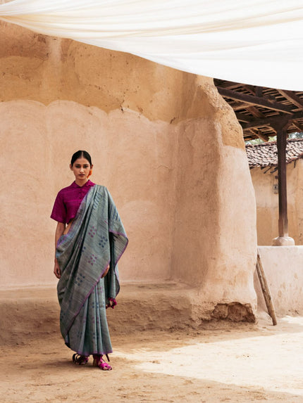 Handwoven Kale Green Kosa Saree with Geometric Motifs