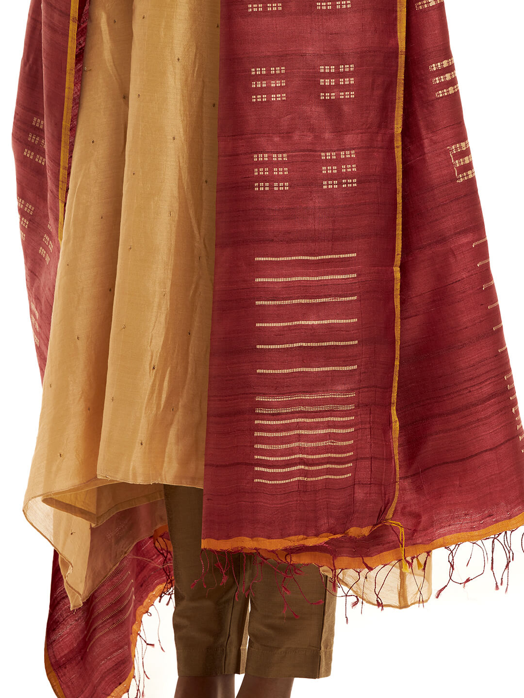 Handwoven Maroon Kosa Dupatta with Weft Motifs