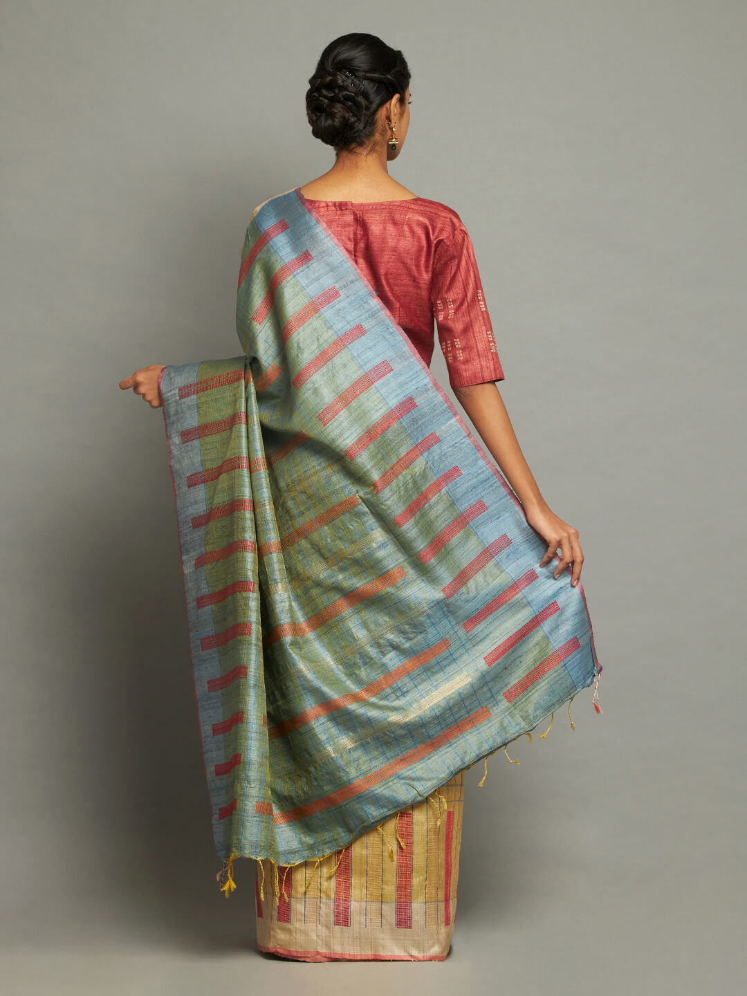 Minabha Saree