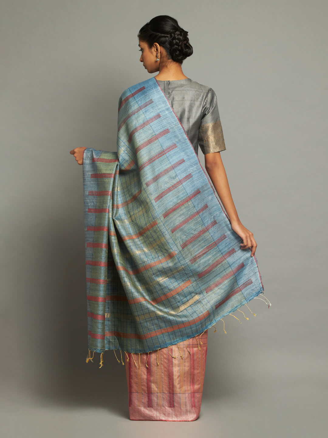 Vidruma Saree