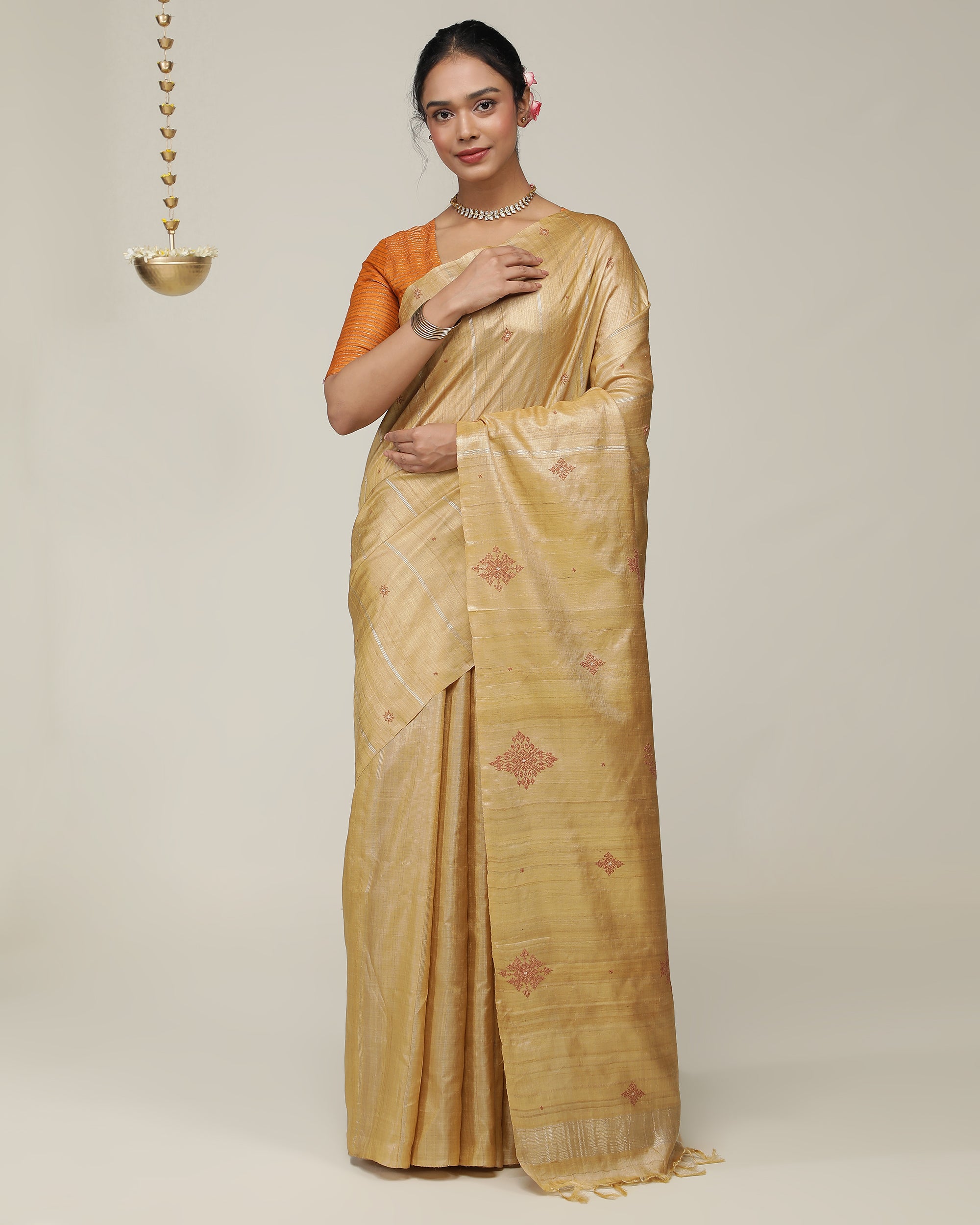 Navilu Saree