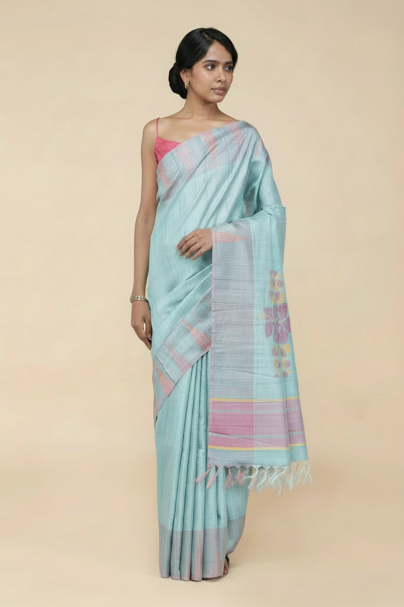 Nilavoli Saree