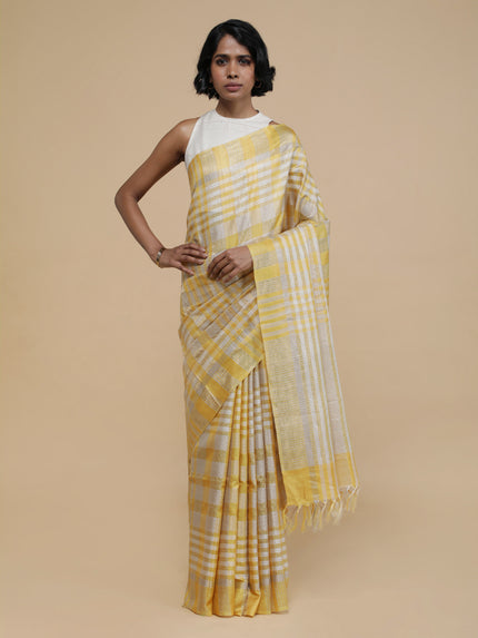 Harini Saree
