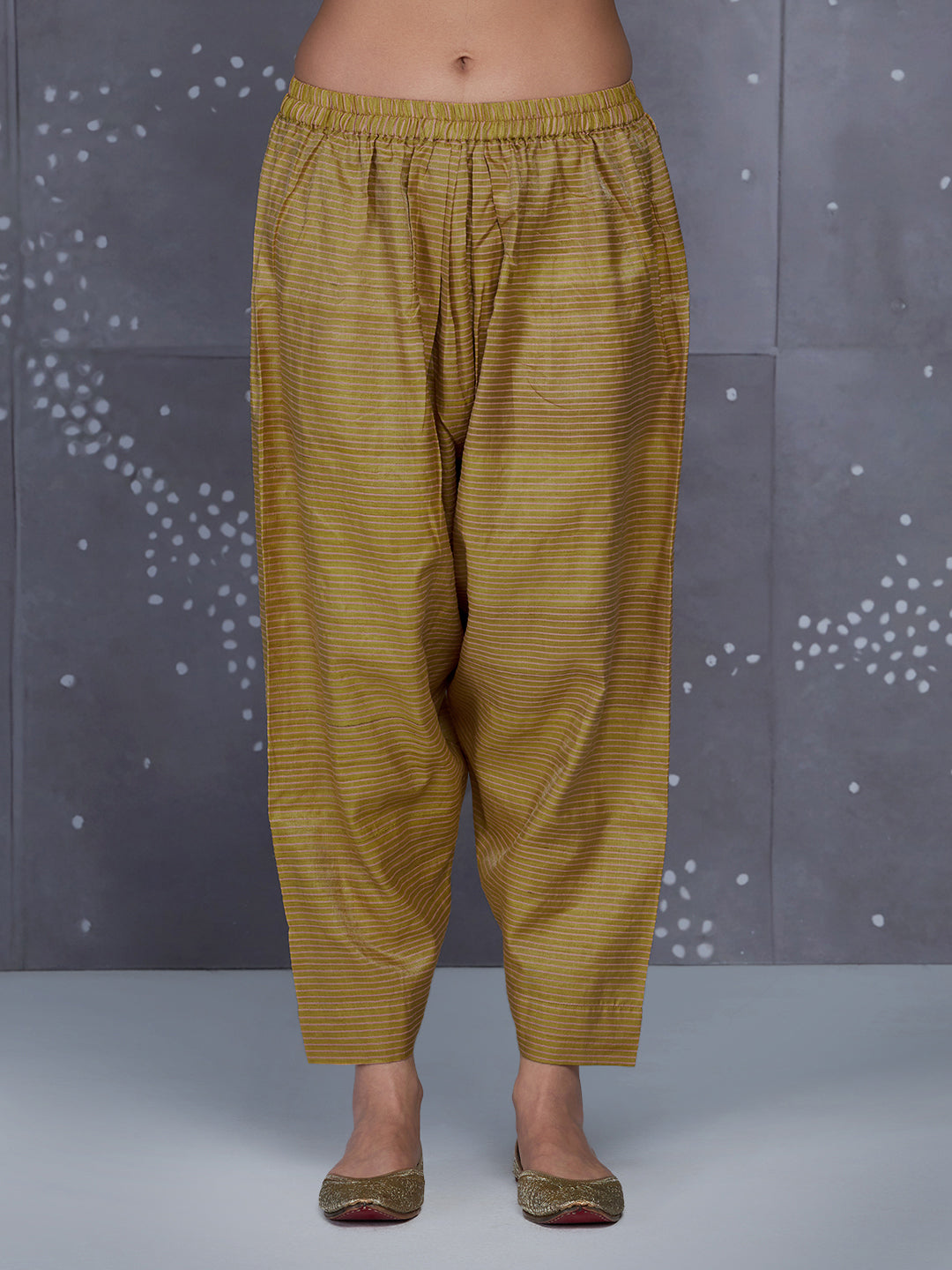 Vivasaa Pant