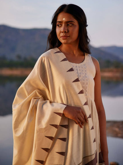 Handwoven Kosa Silk Dupatta with Brown Temple Motifs