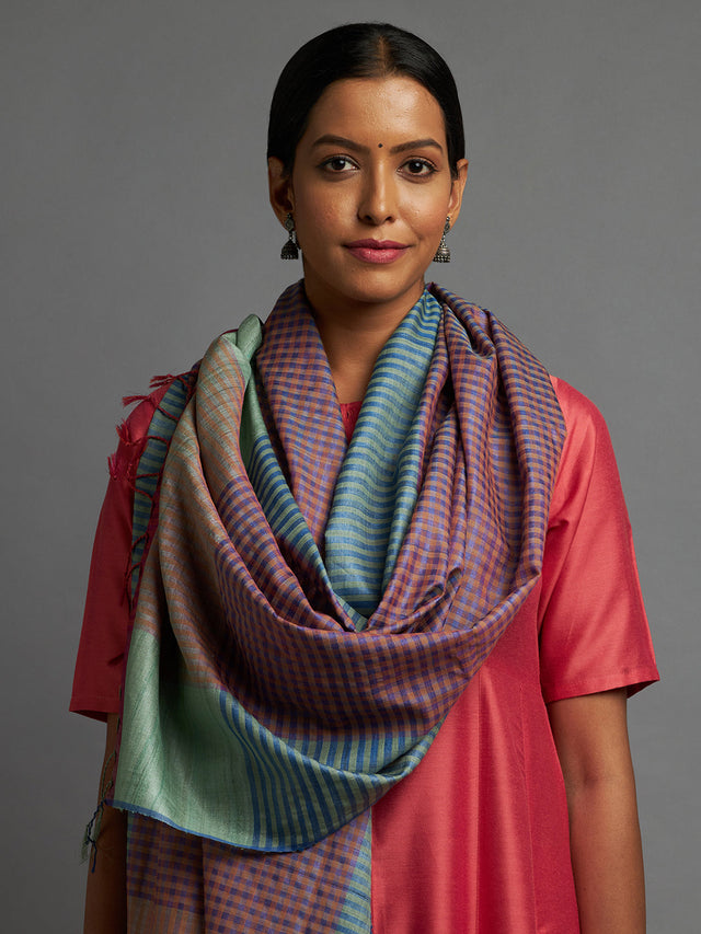 Shruti Stole