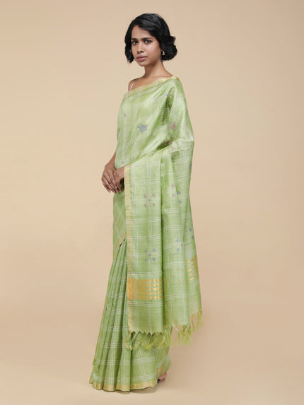 Vainavi Saree