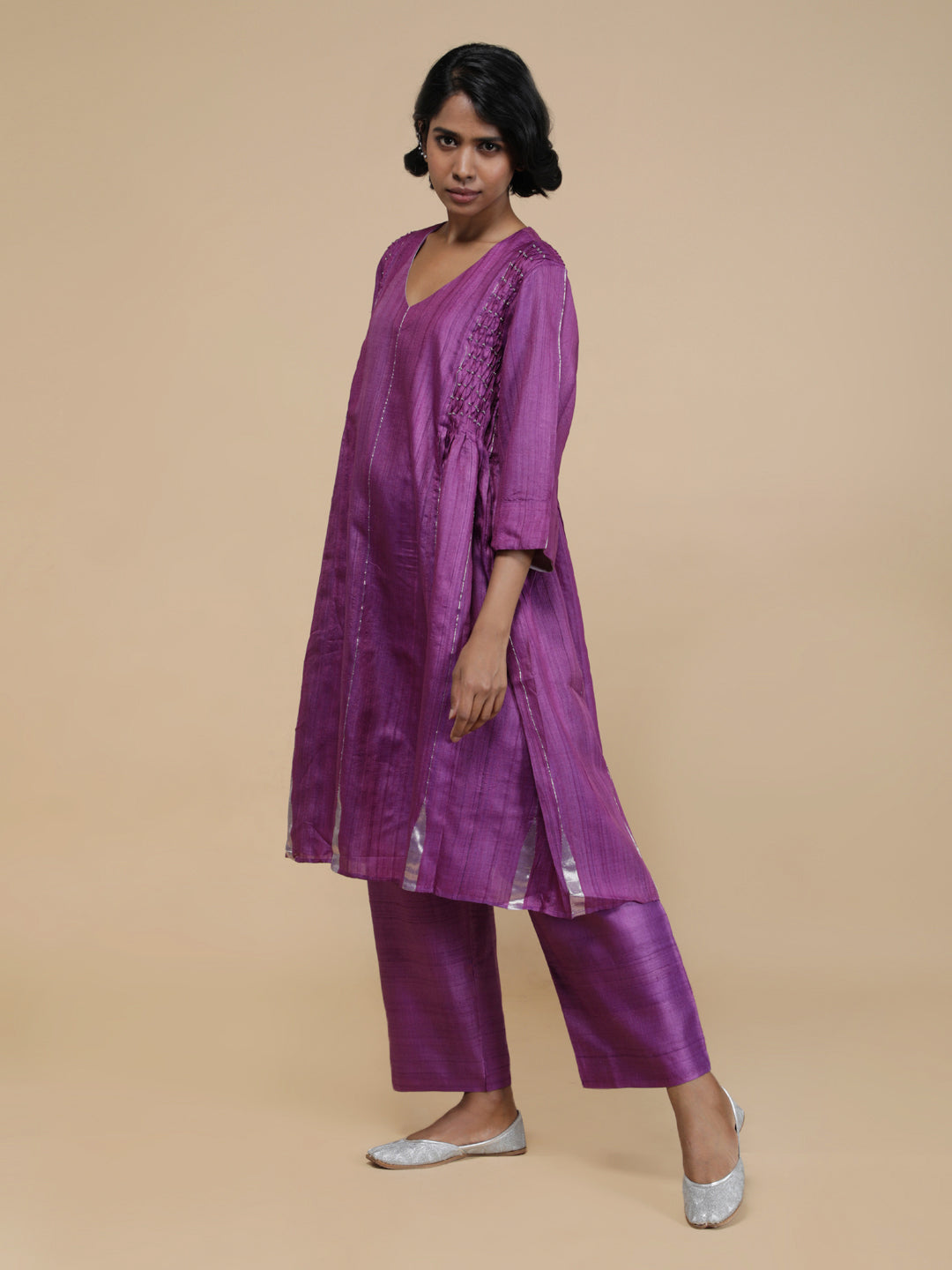 Yamini kurta
