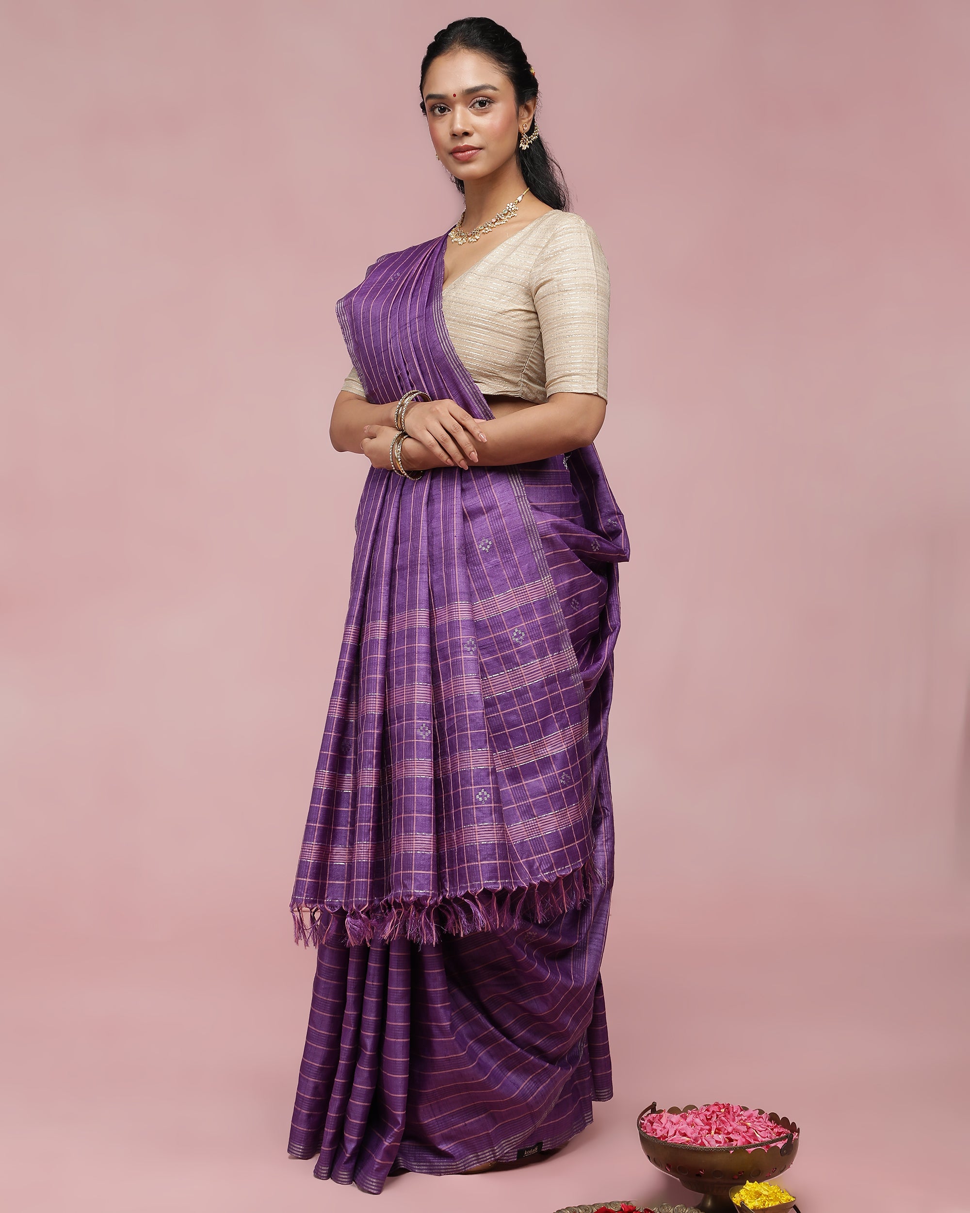 Ratna Saree