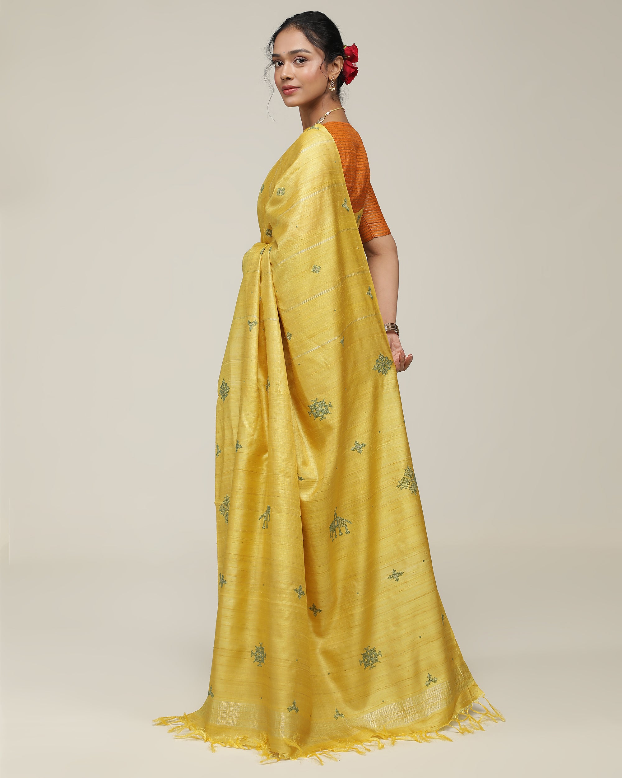 Suryamukhi Saree