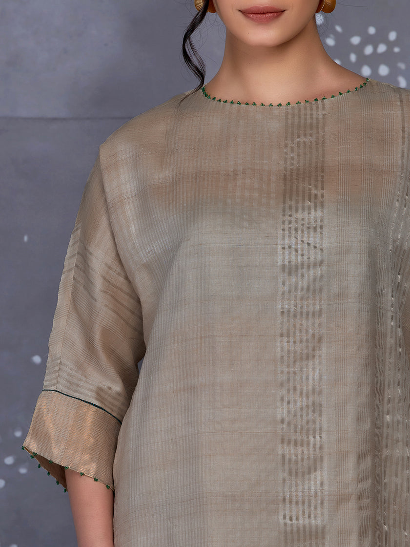 Amaya Kurta