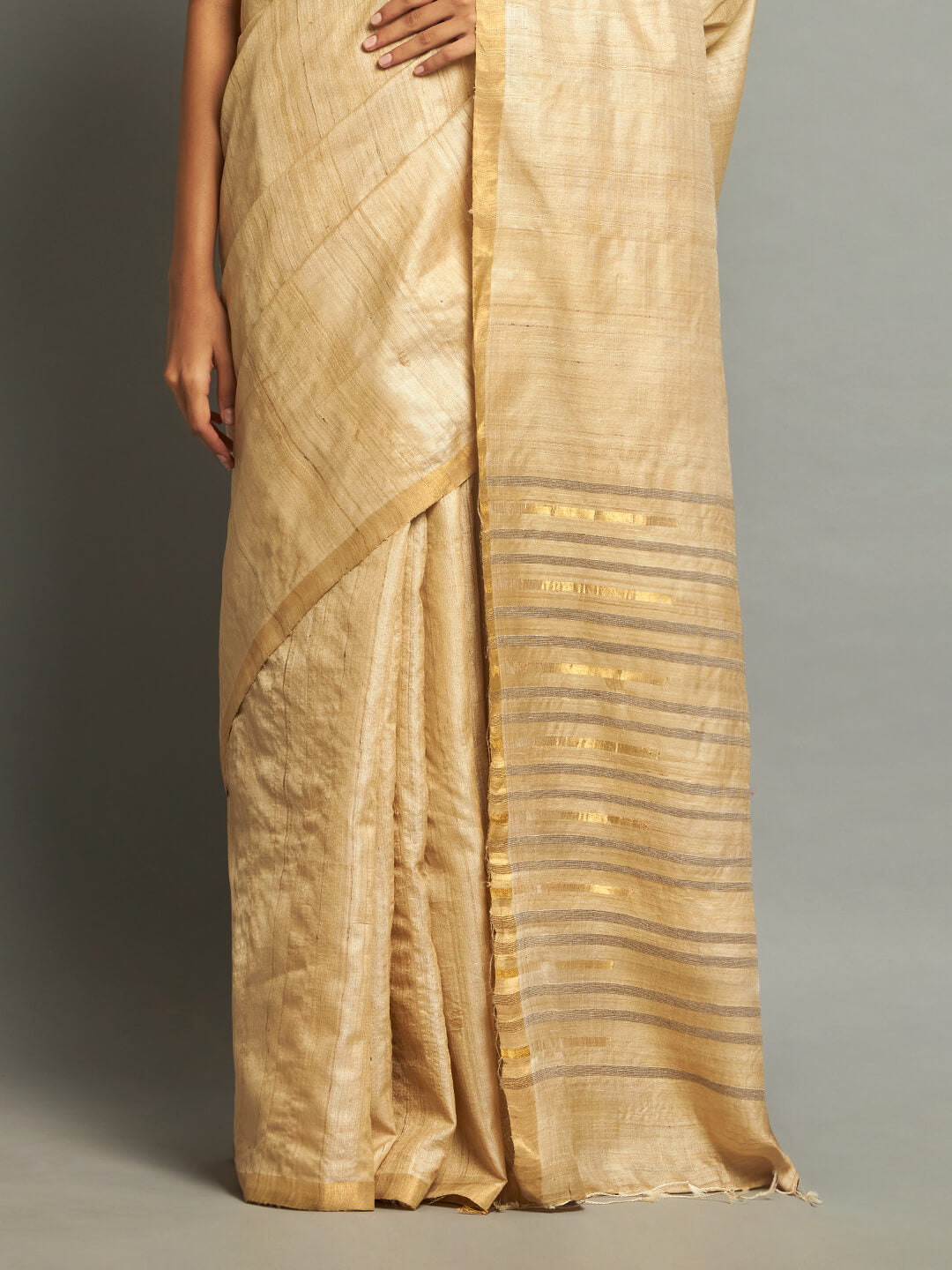 Apari Saree