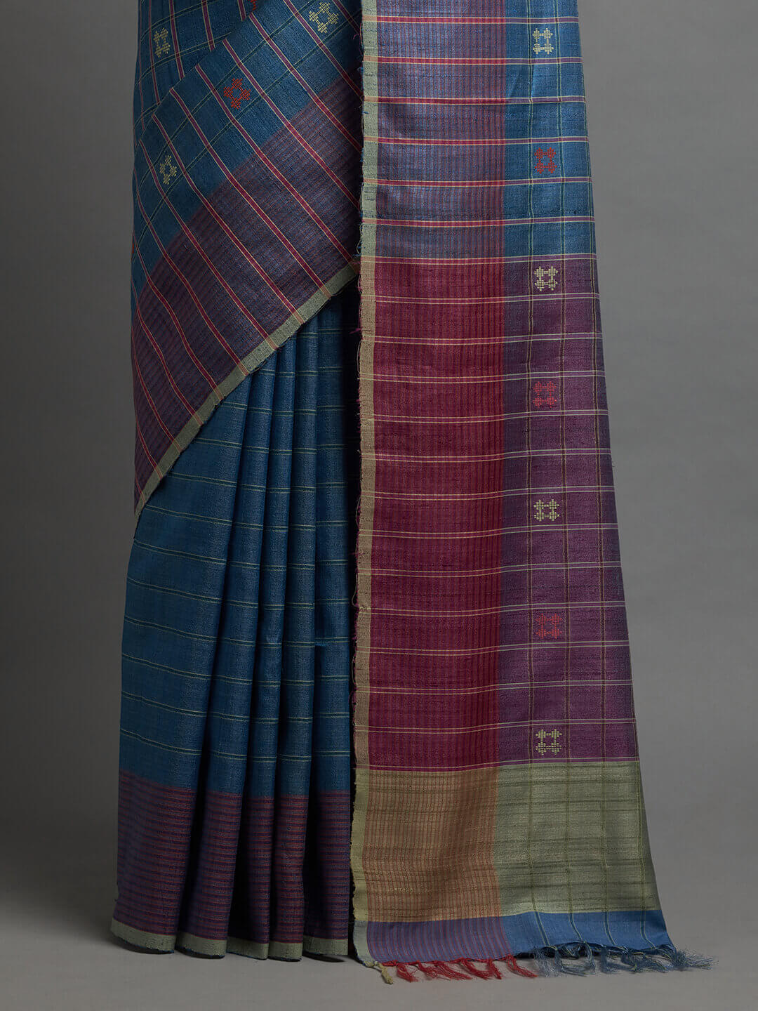 Aakaar Saree