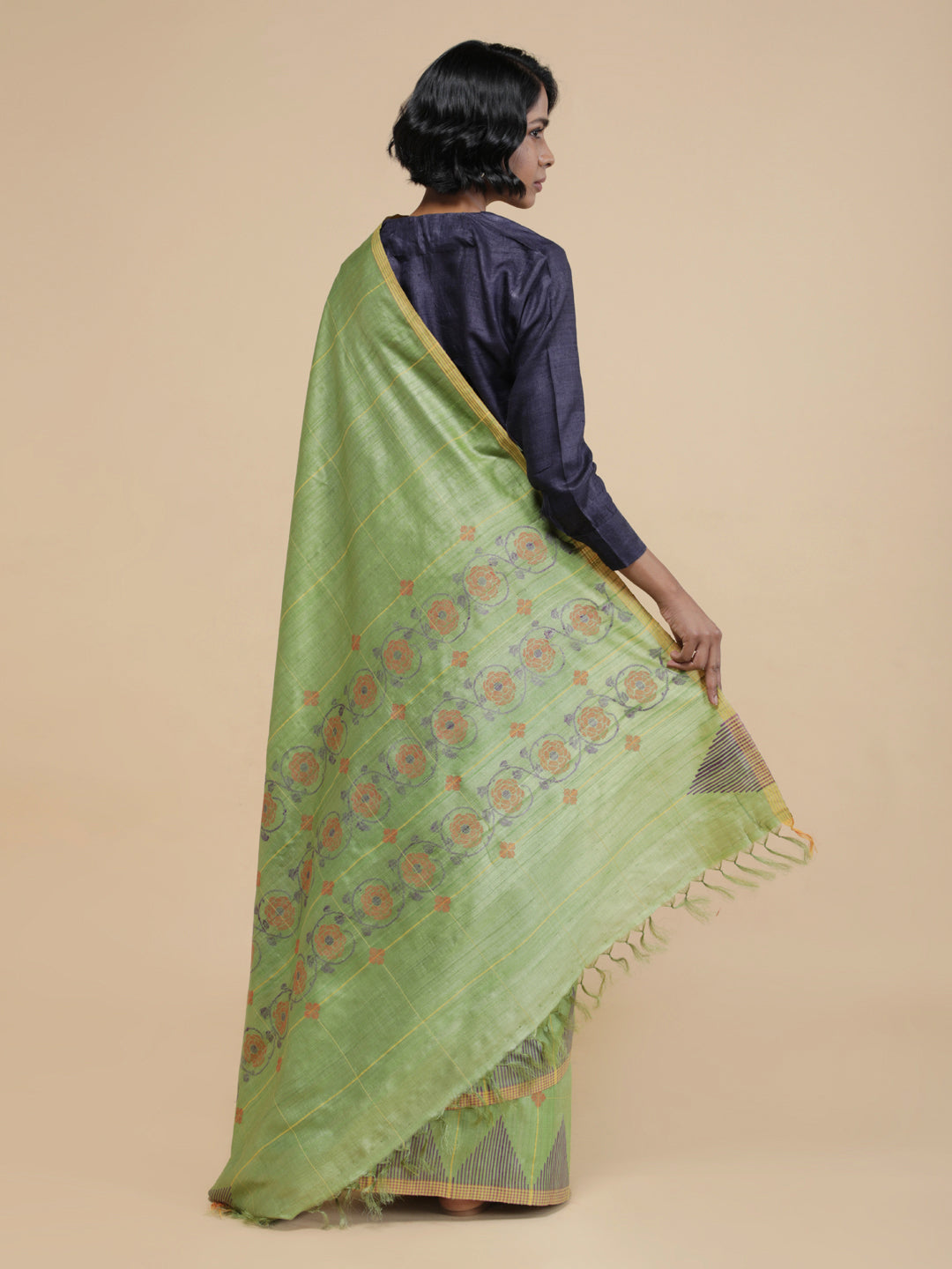 Swapnamayi Saree