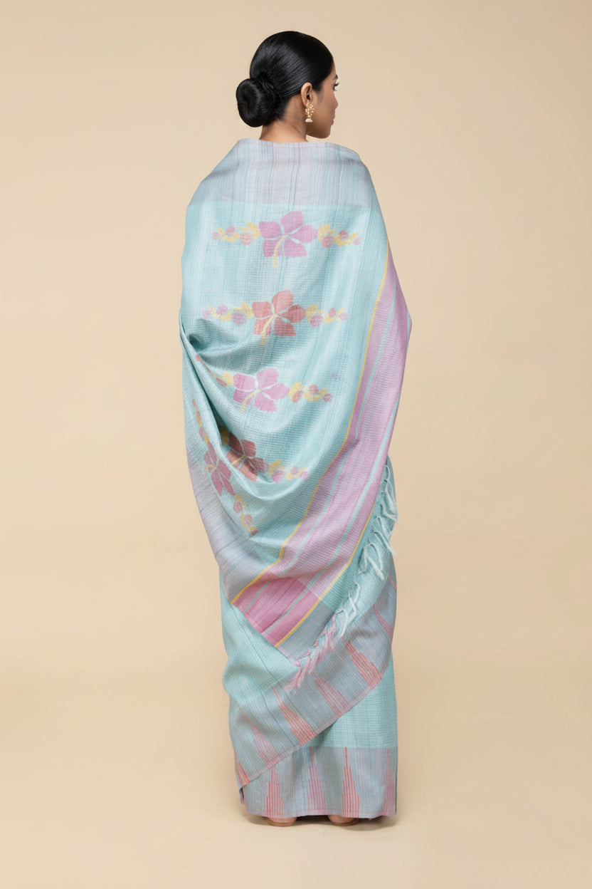 Nilavoli Saree
