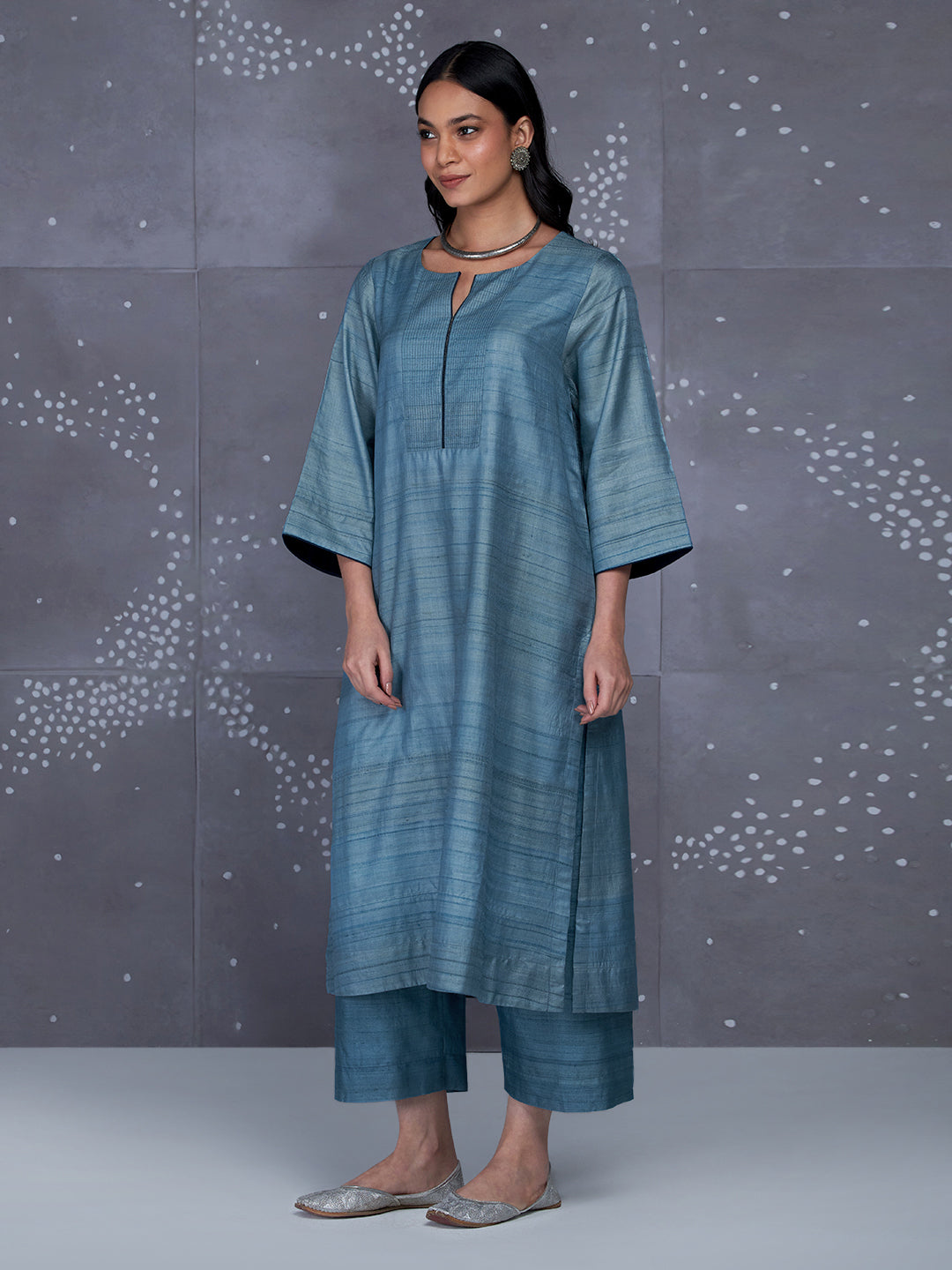 Kanisha kurta