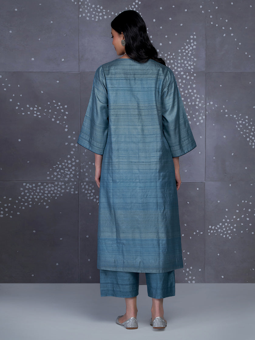 Kanisha kurta
