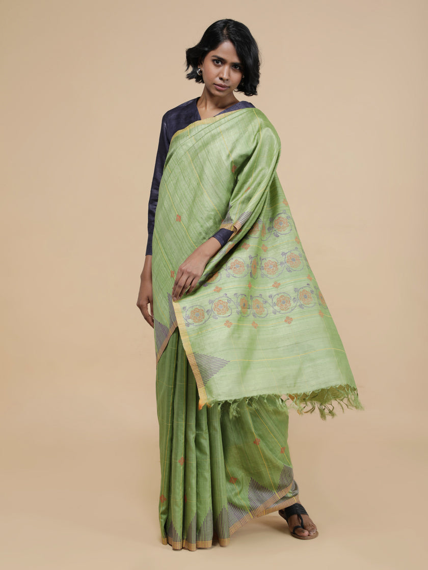 Swapnamayi Saree