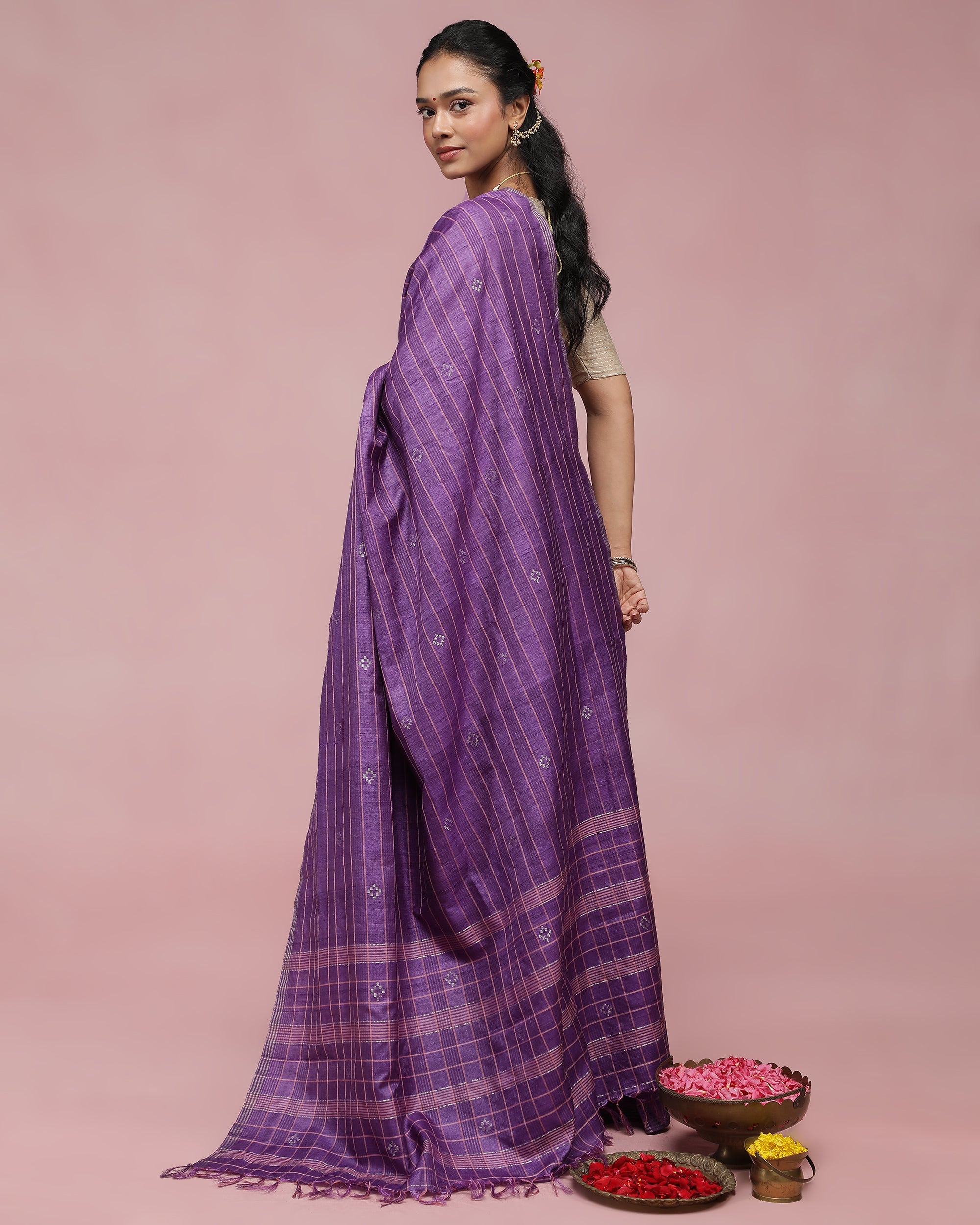 Ratna Saree