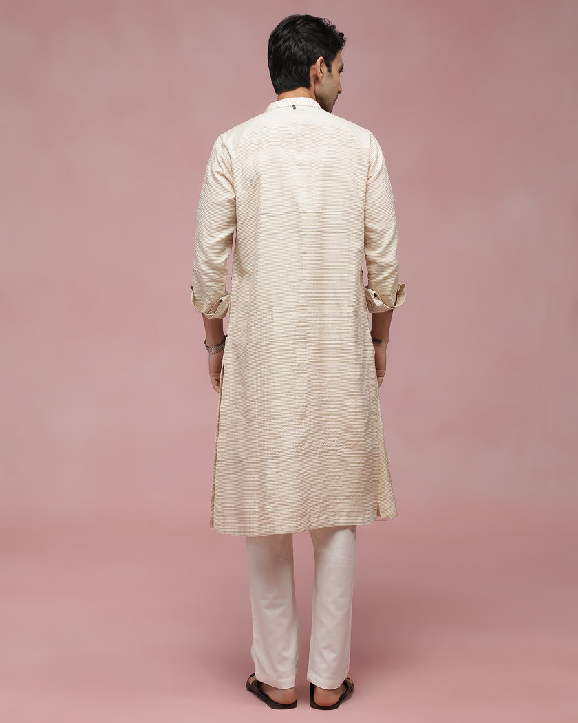 Sphatika Kurta