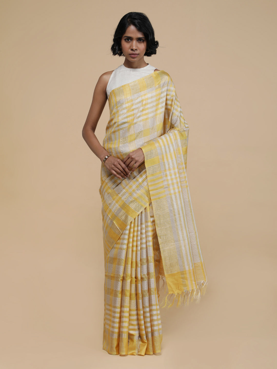 Harini Saree