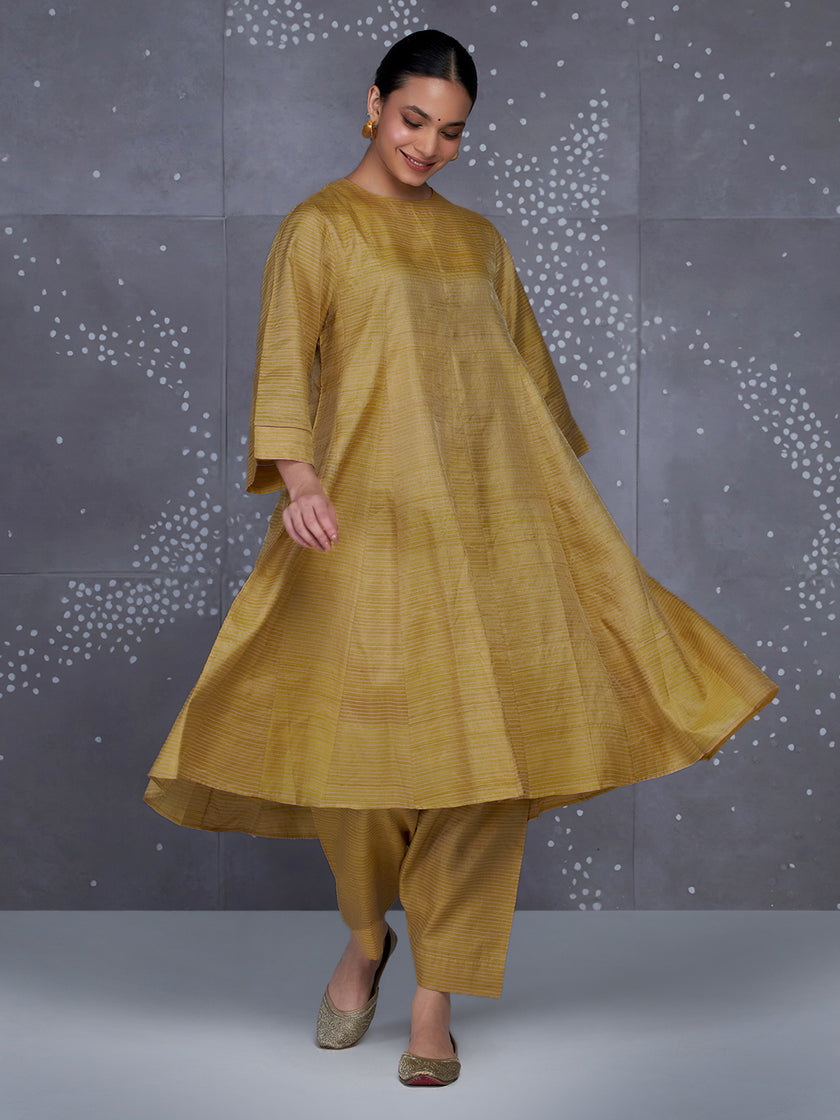 Vivasaa Kurta