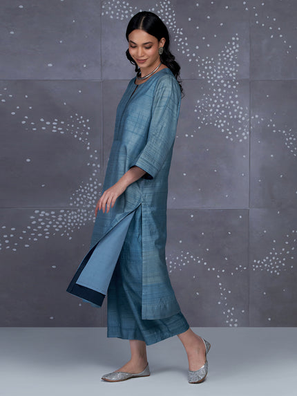 Kanisha kurta