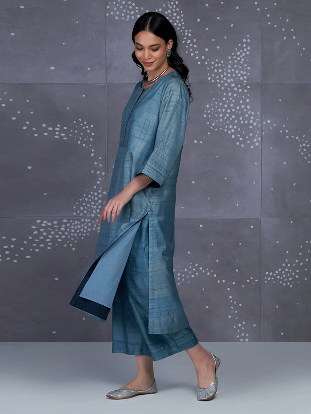Kanisha kurta