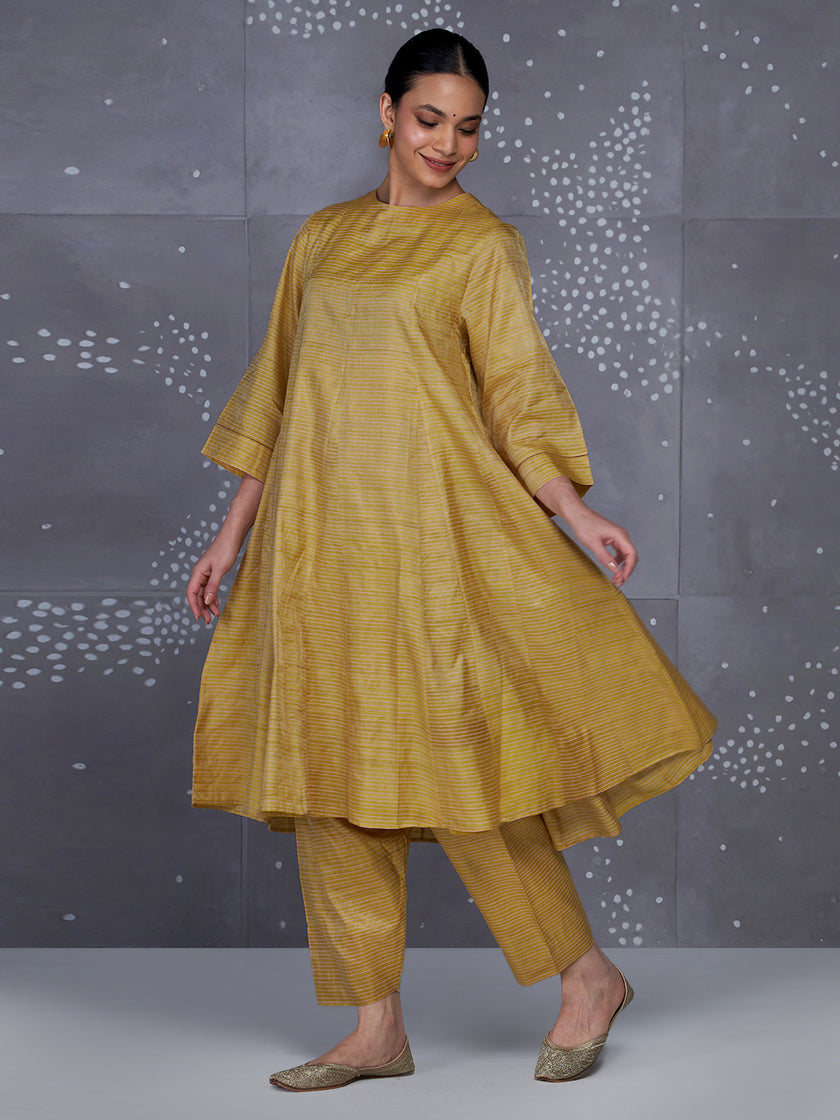 Vivasaa Kurta