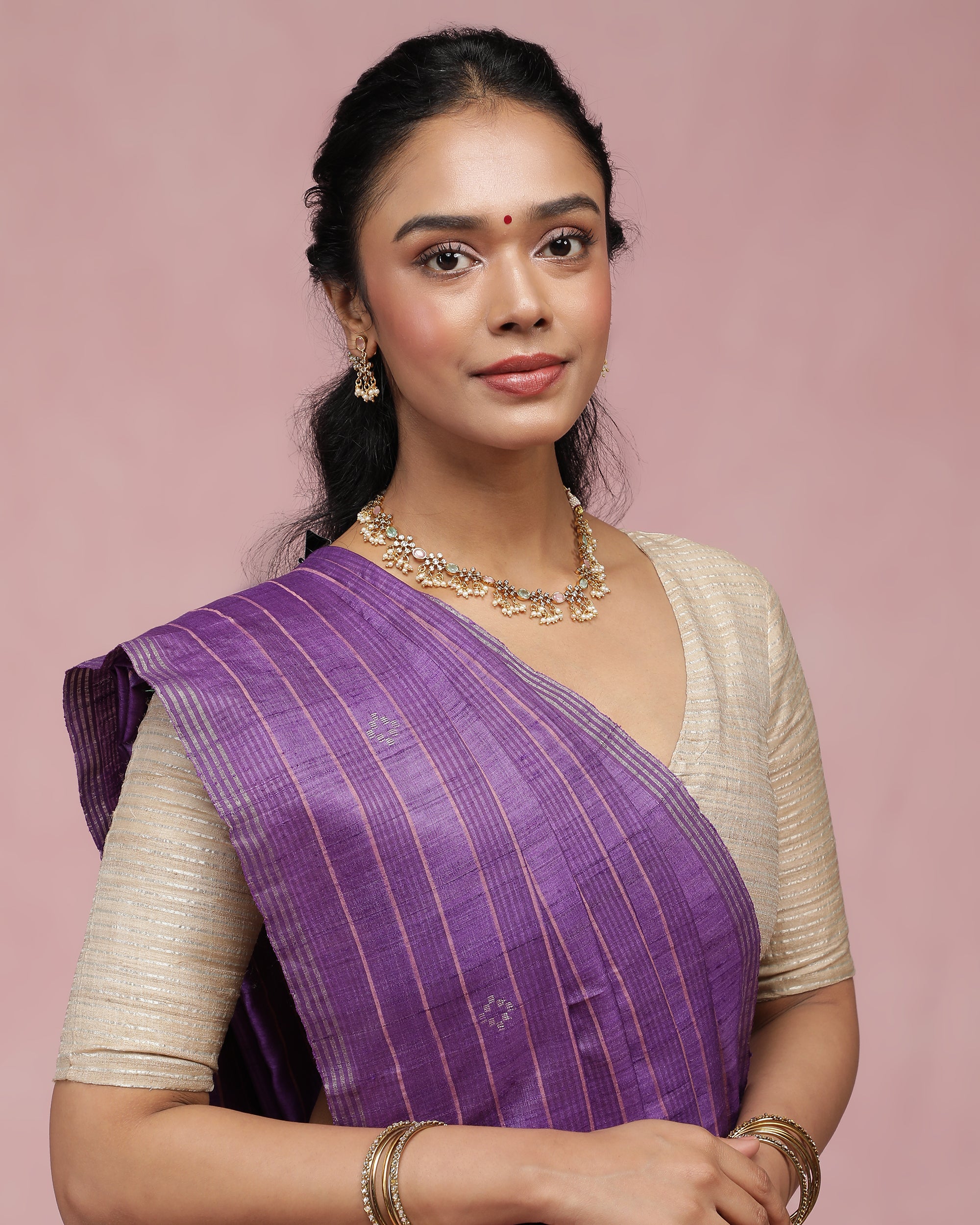 Ratna Saree