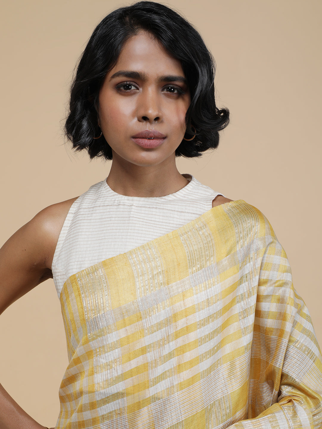 Harini Saree