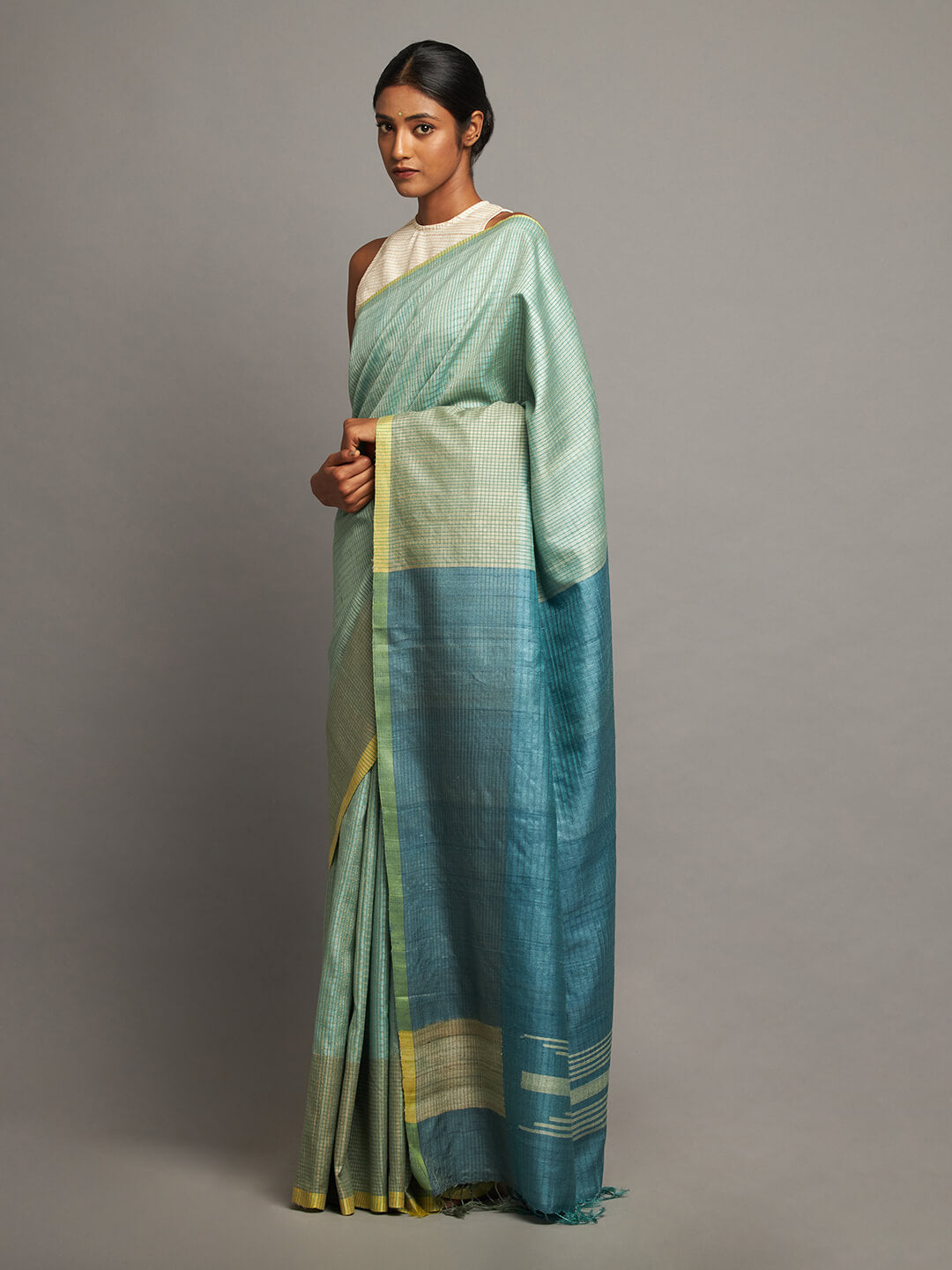 Ambar Saree