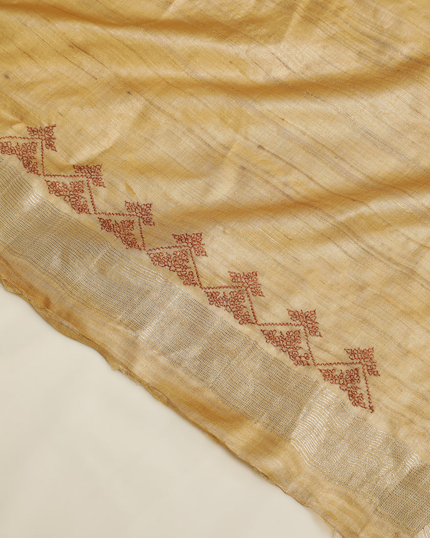 Navilu Saree