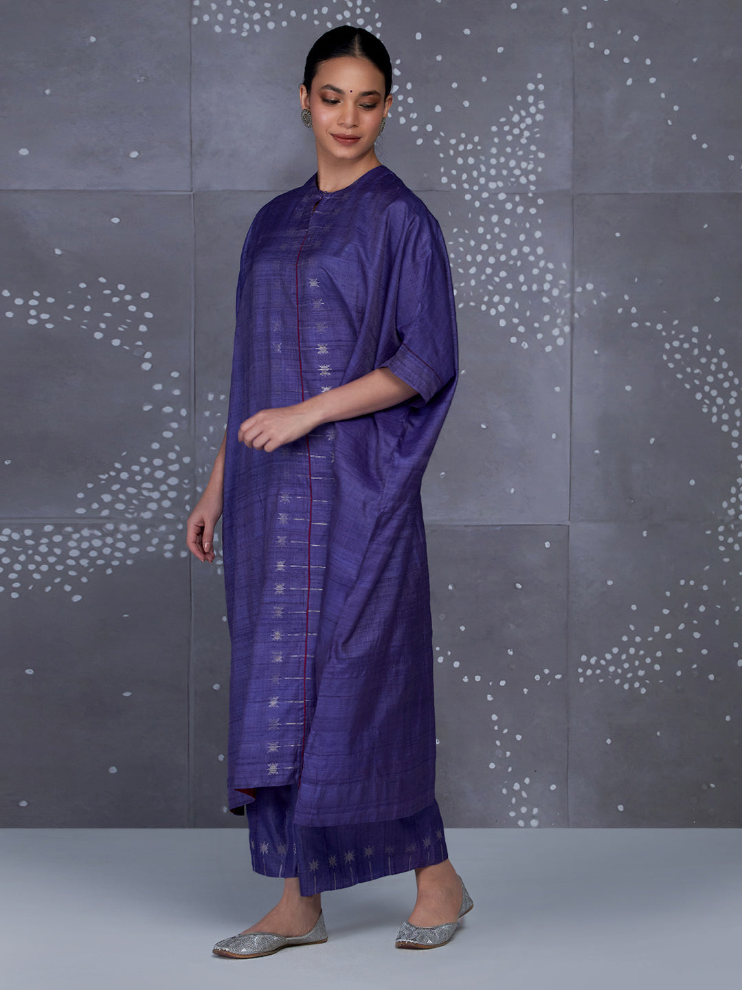 Nakshika kurta