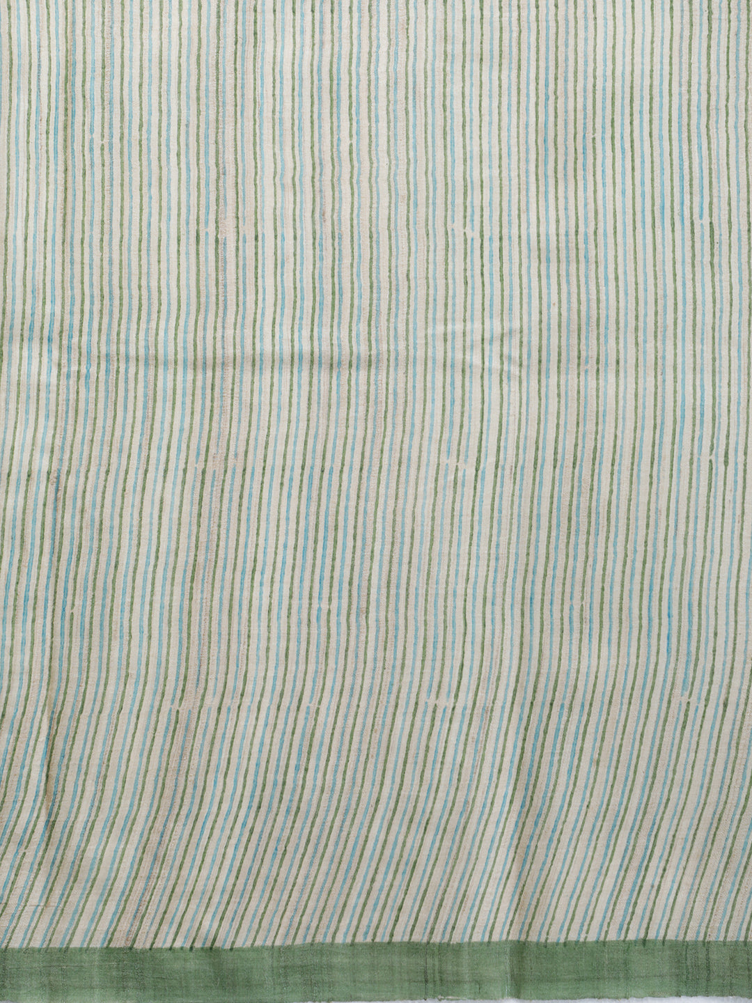 Praroha Saree