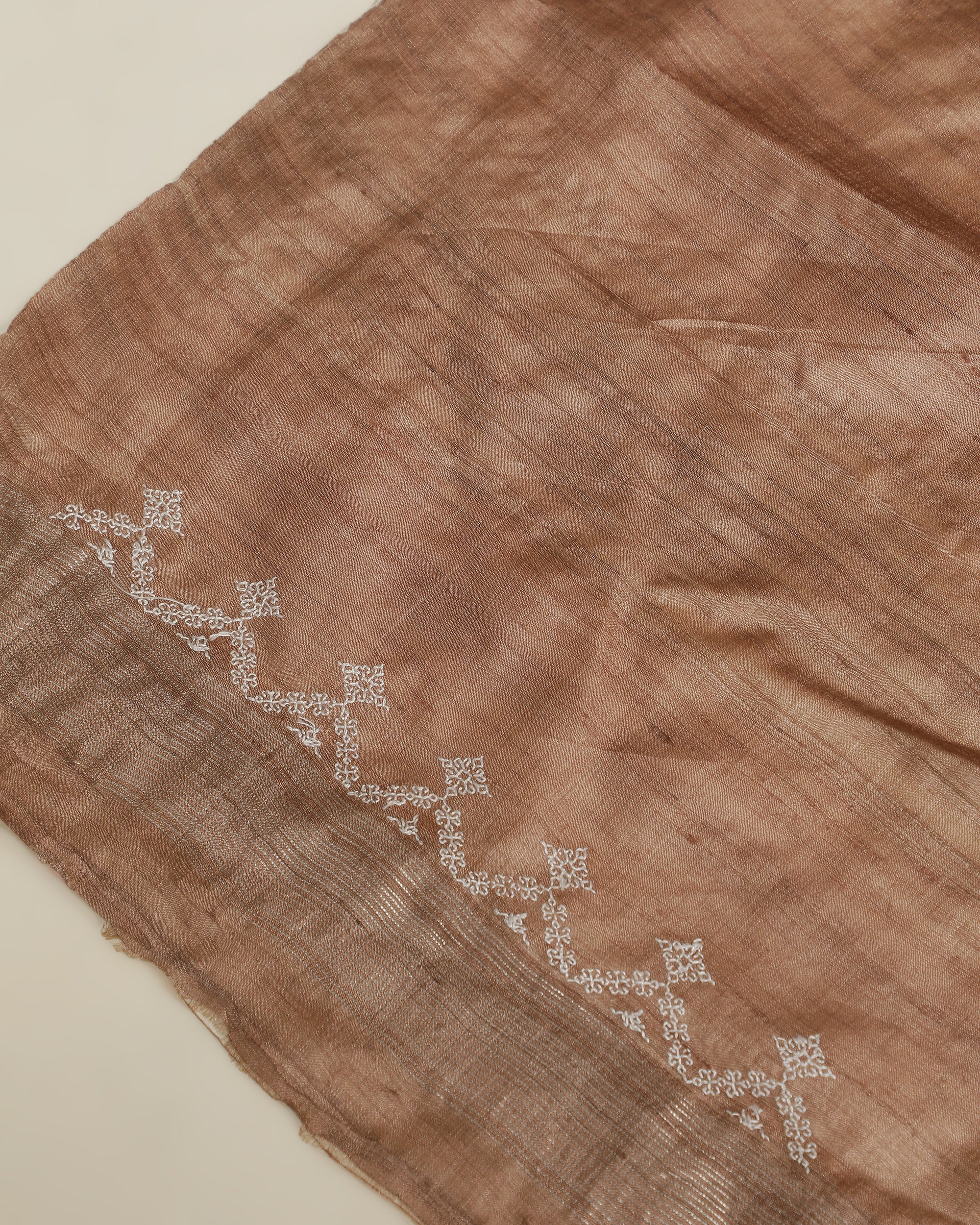 Jinke Saree